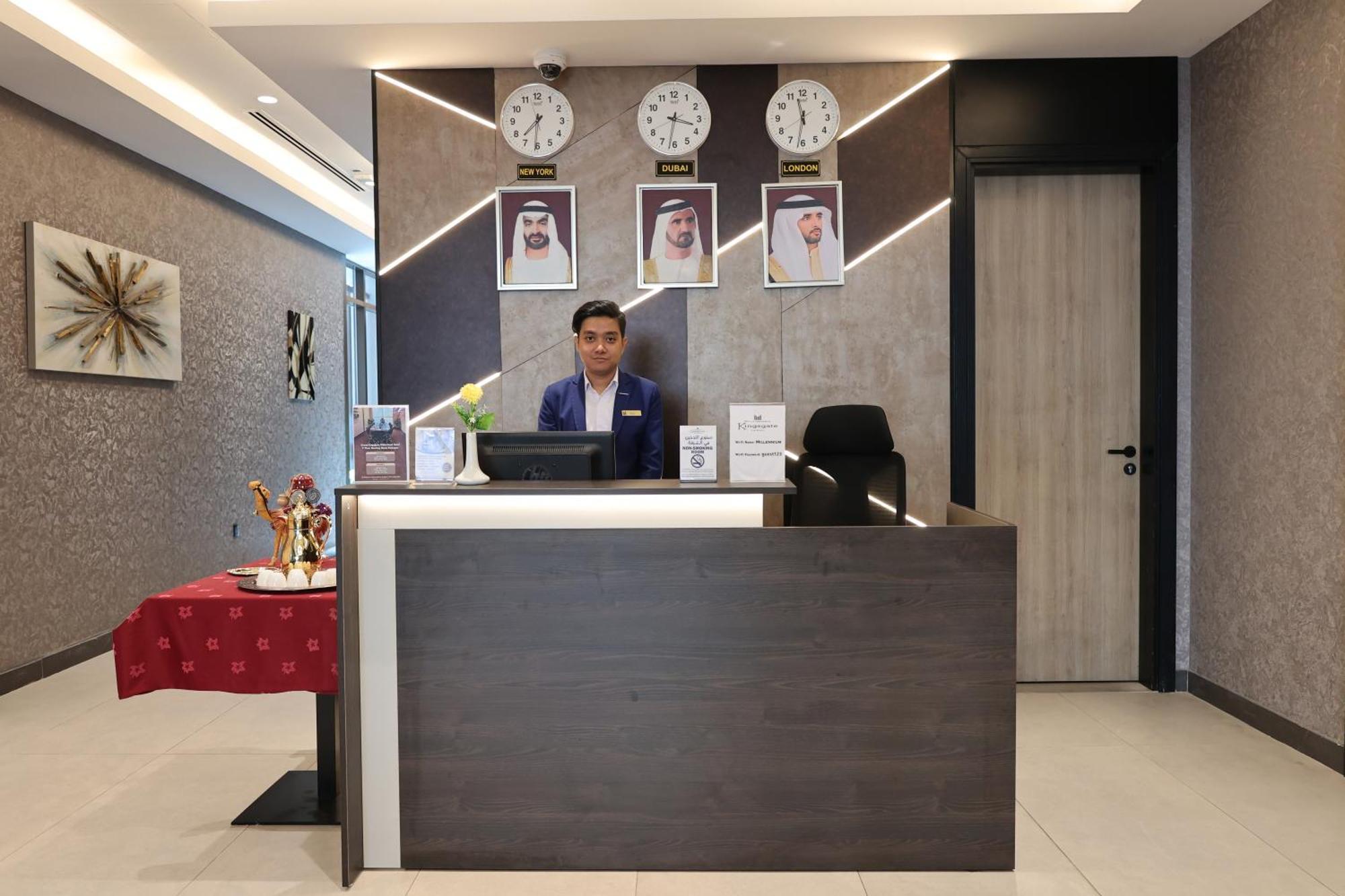 Kingsgate Al Jaddaf Hotel By Millennium Dubái Exterior foto
